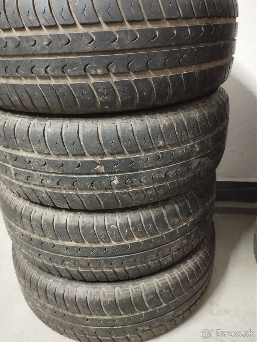 Letné pneu  debica 195/65 R15