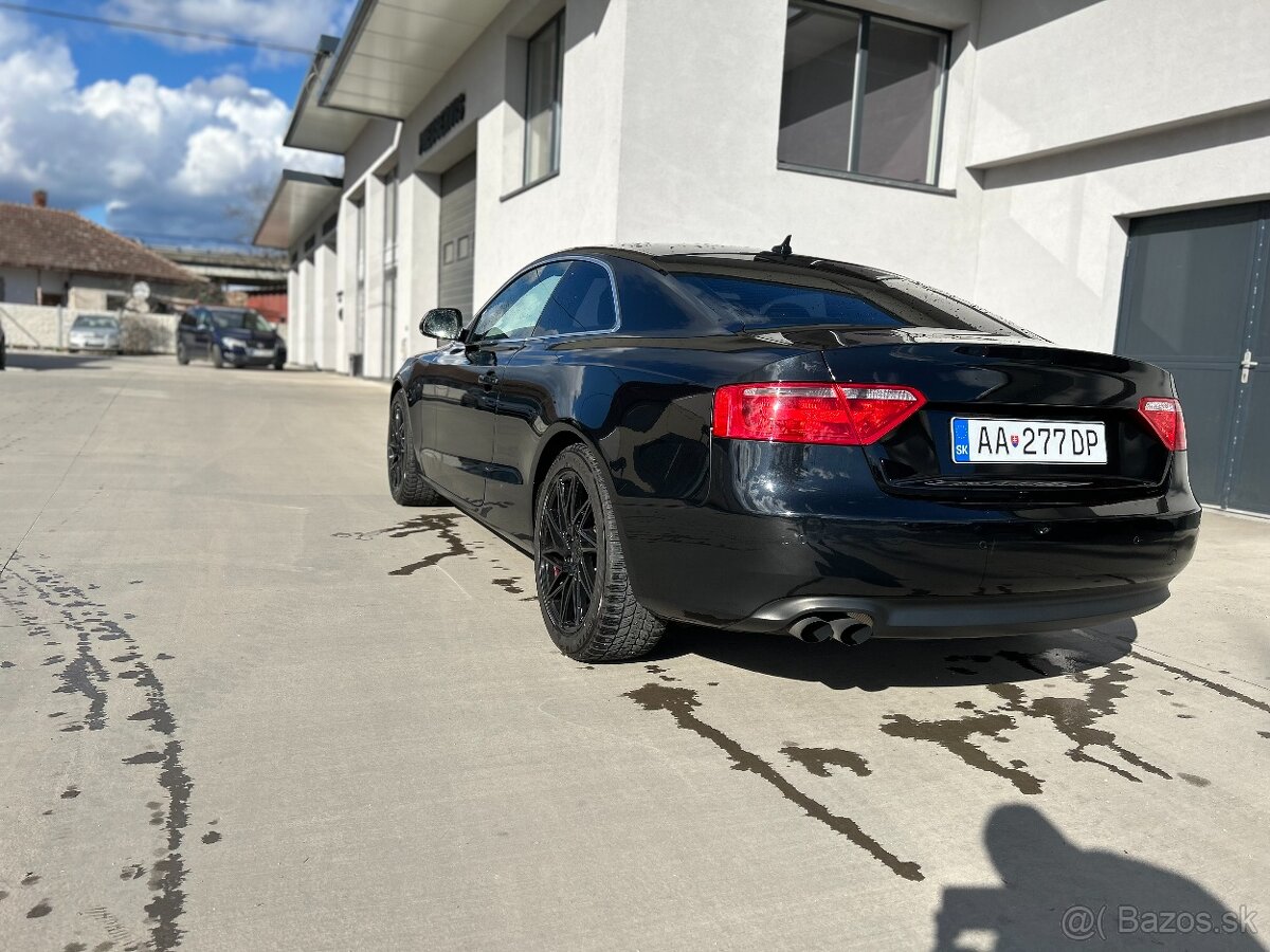 Zadný nárazník Audi A5 coupé