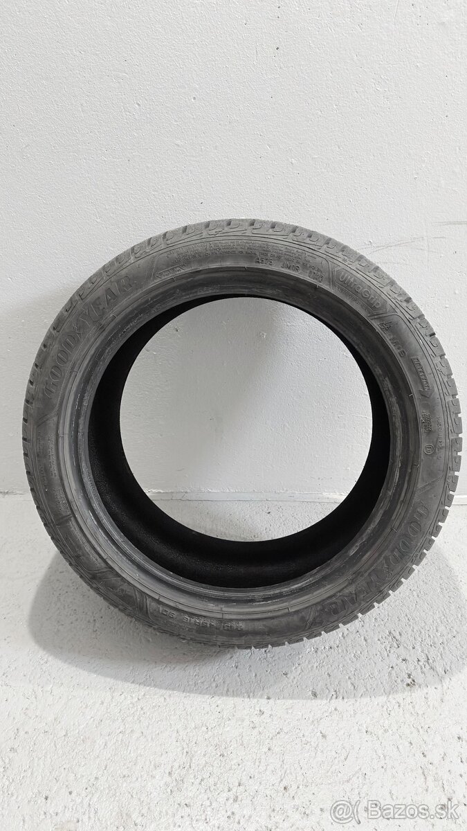 Goodyear Ultragrip performance+ 215/45 R16