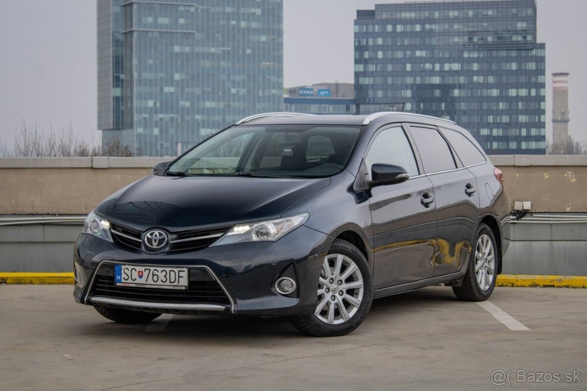 Toyota Auris Touring Sports 1.6 l Valvematic Active