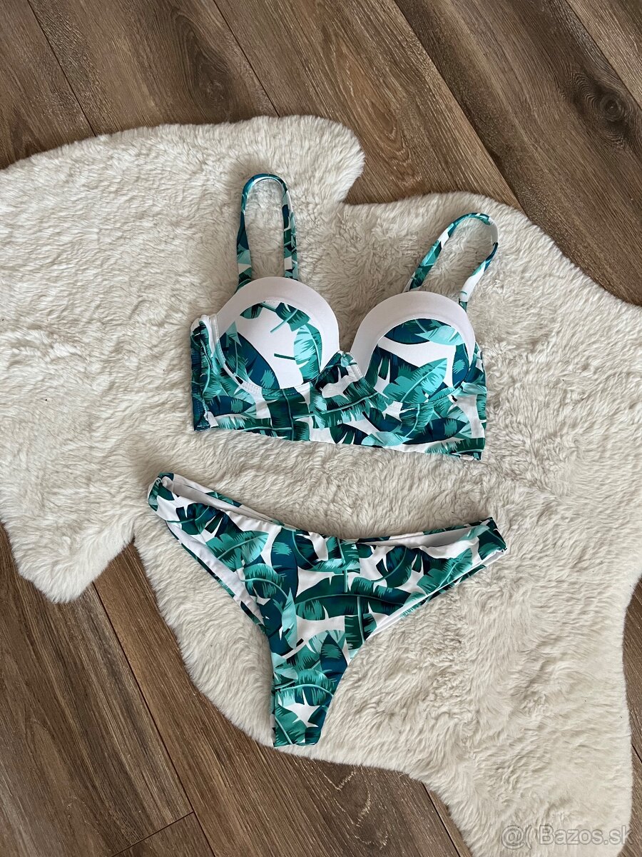 Plavky/bikini s tropickým vzorom