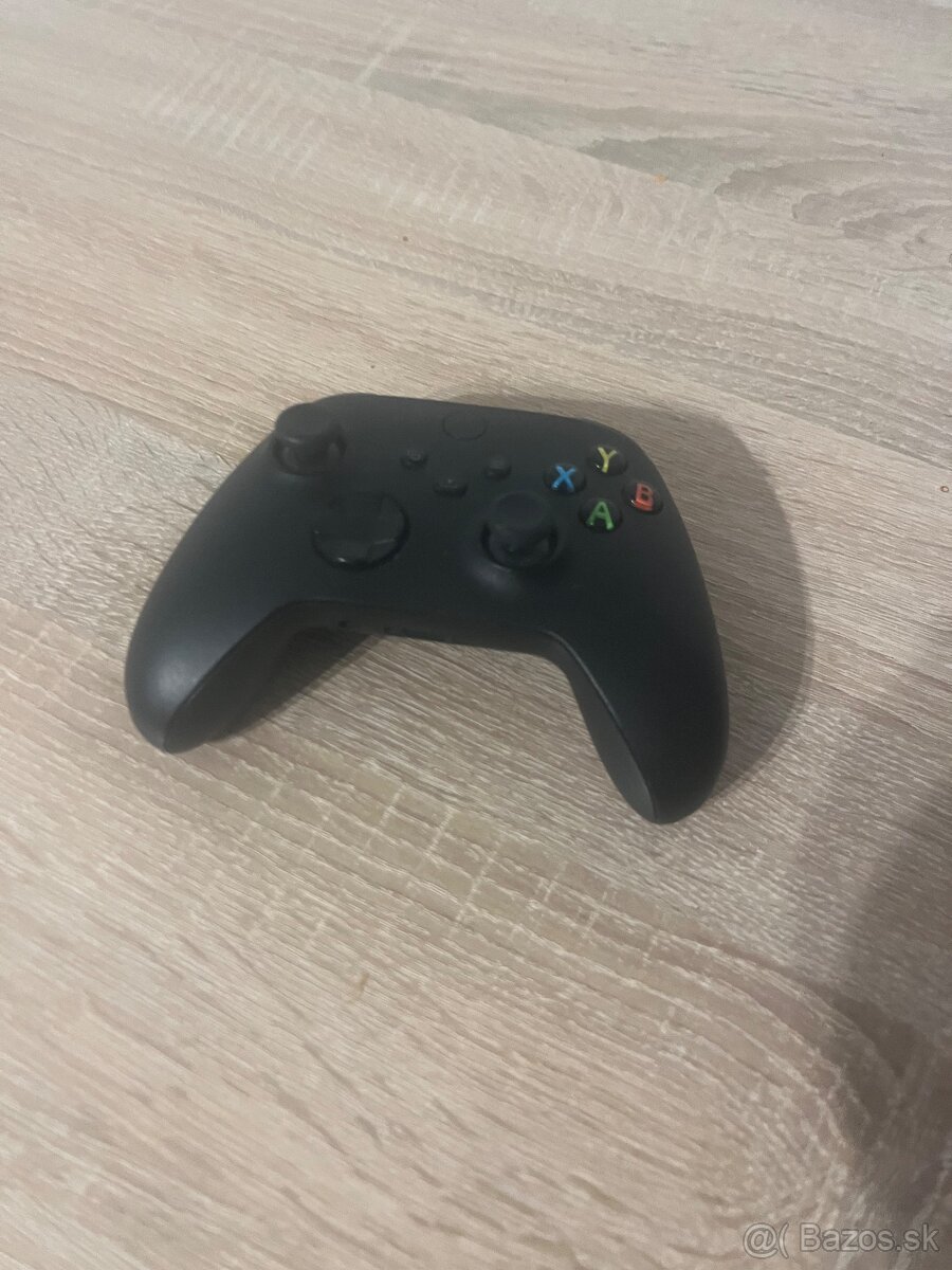 Xbox ovládač