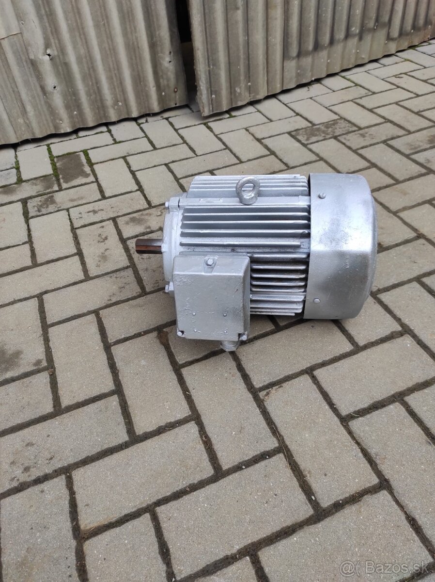 Predám elektromotor 4kW