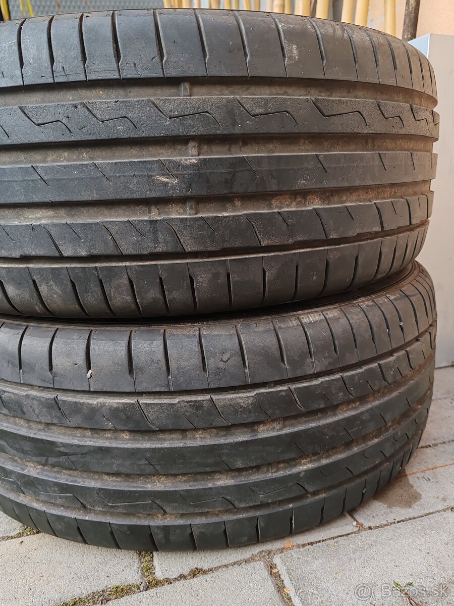 225/45 r17