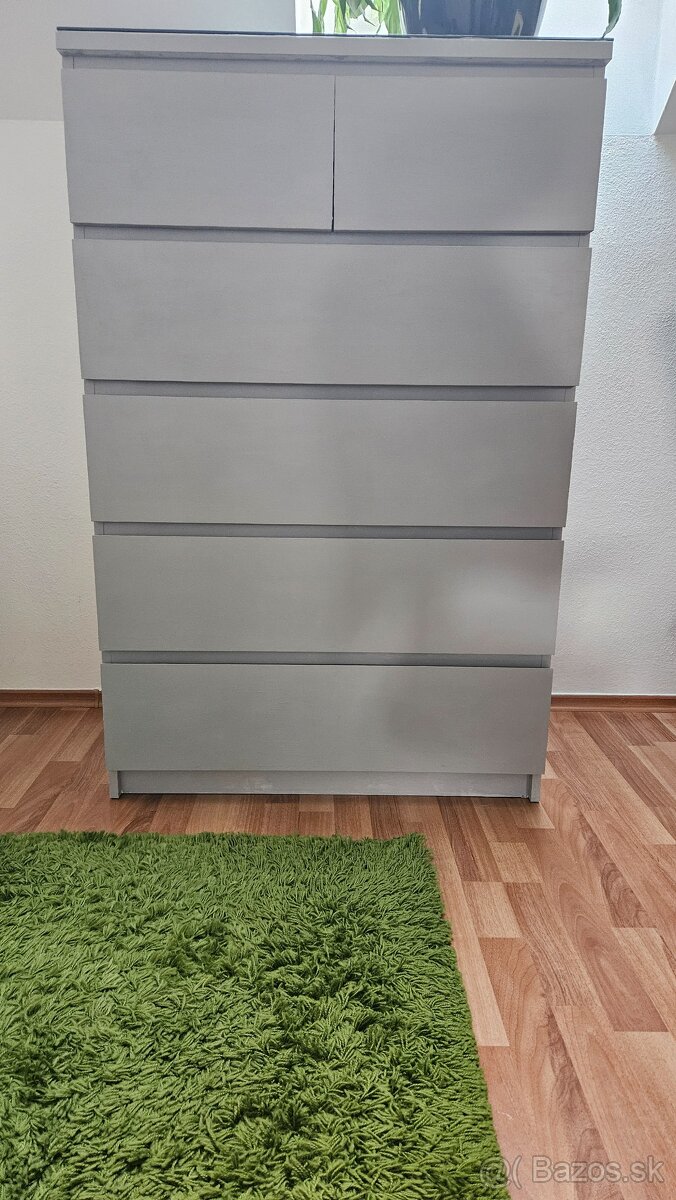 Komoda ikea malm