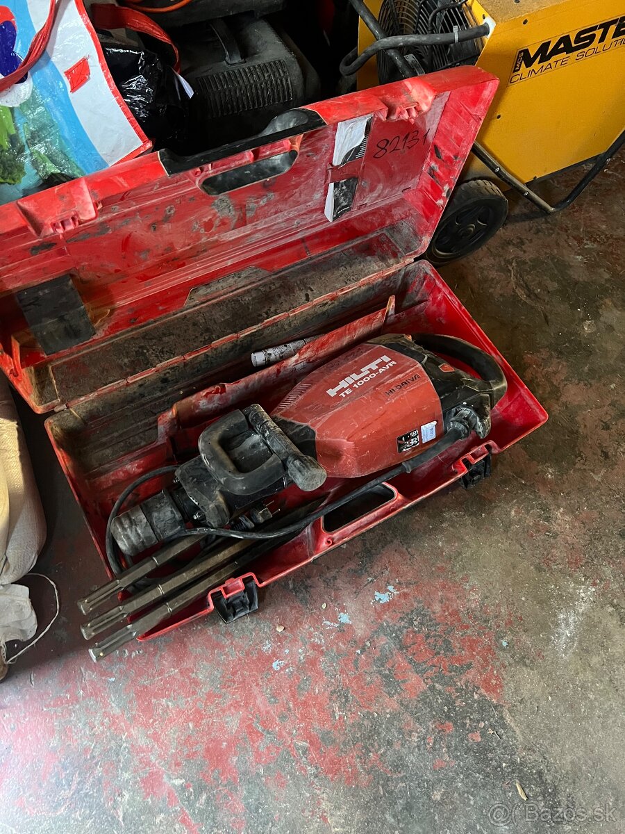 HILTI TE 1000 AVR HI DRIVE po servise