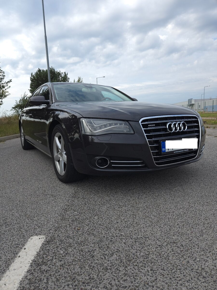 Audi A8 D4 4.2 FSI 2012