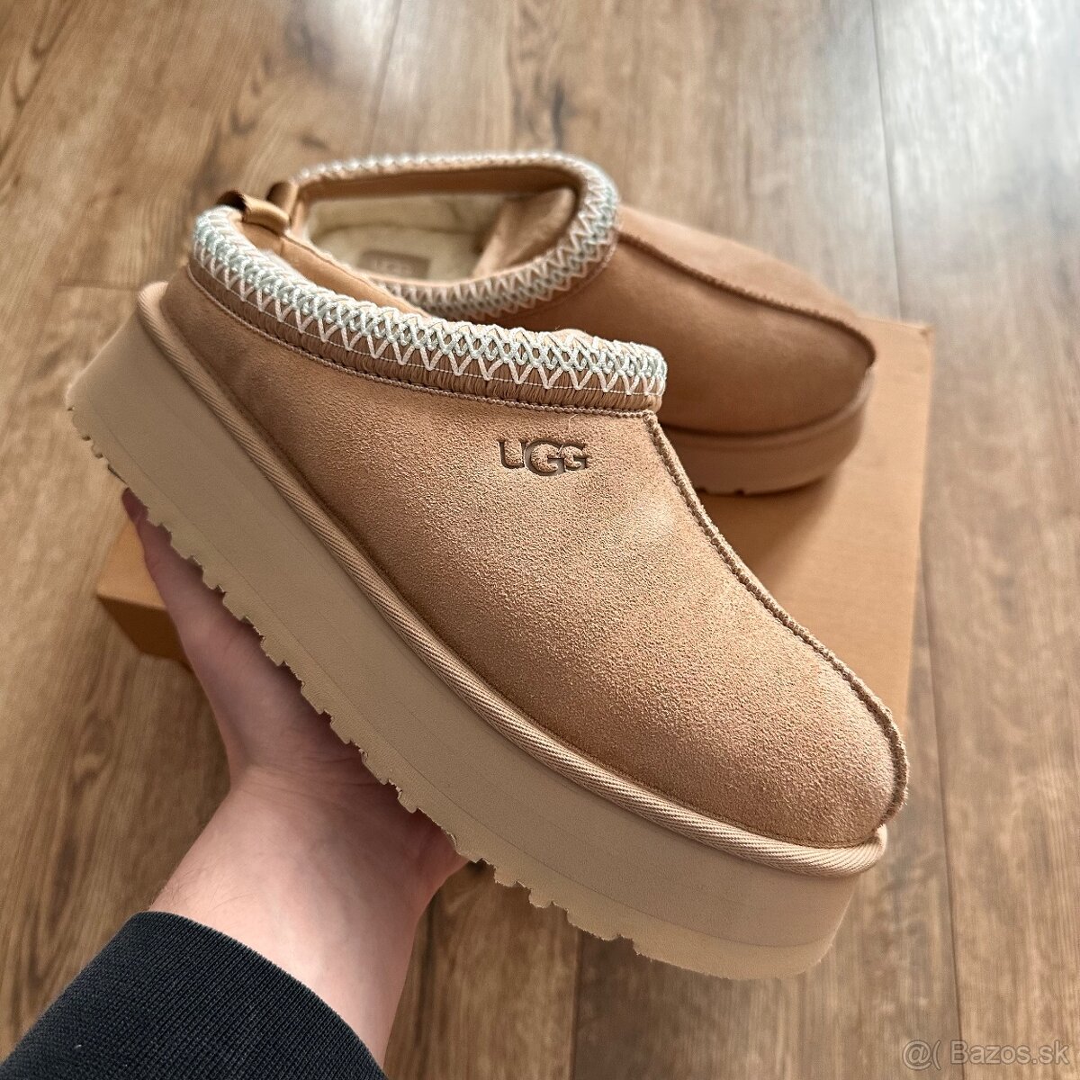 UGG TAZZ SAND