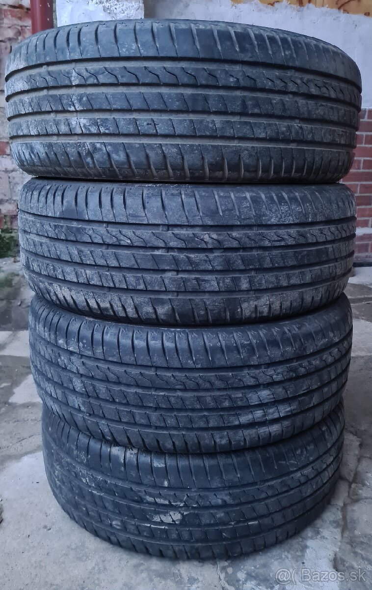 Predám Firestone 205/55 R16