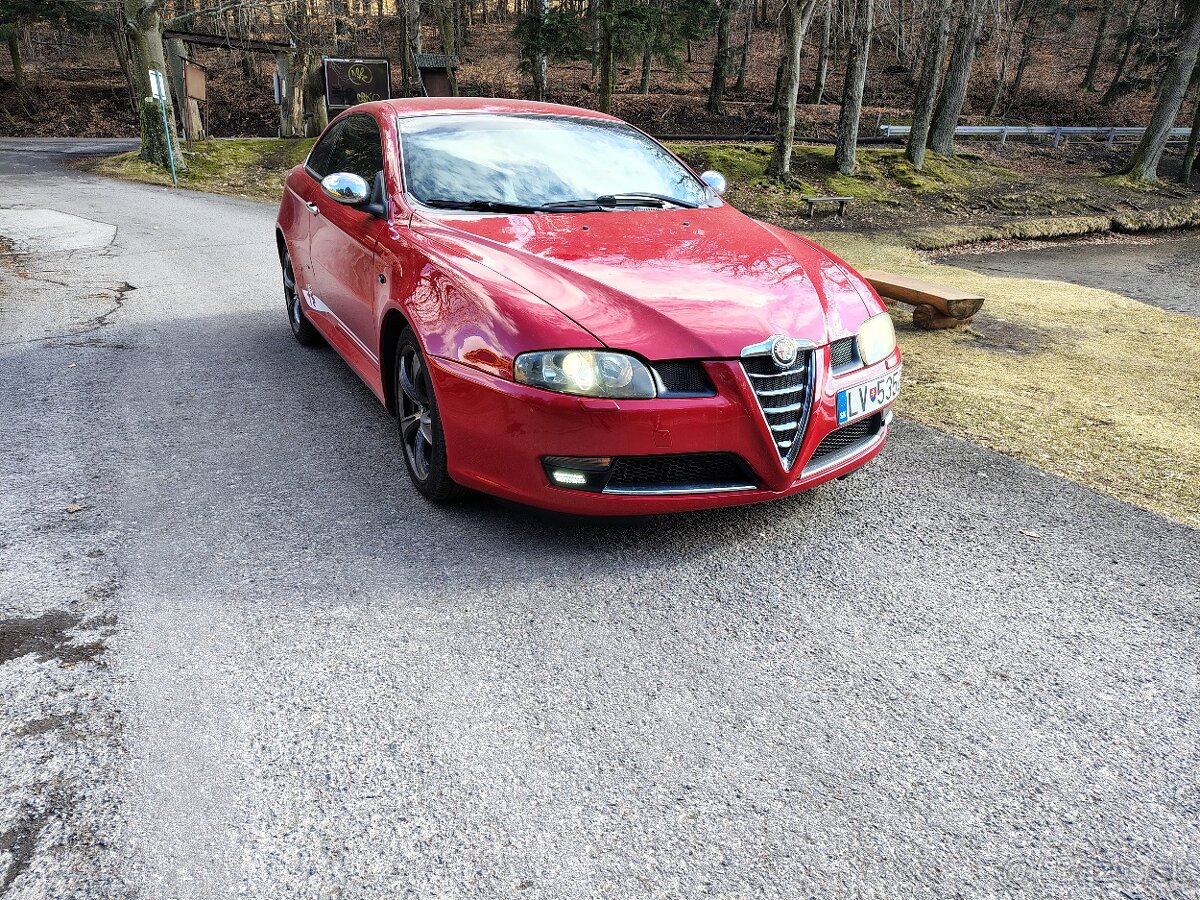 Alfa Romeo GT 2.0 JTS v unikátnom stave