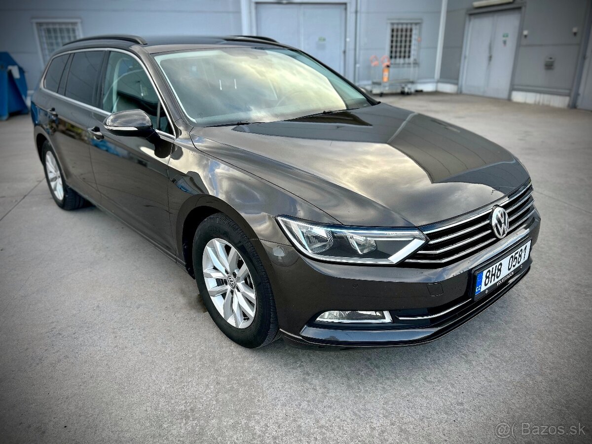 Passat b8 1.6 tdi 88kw comfortline - STAV, VÝBAVA