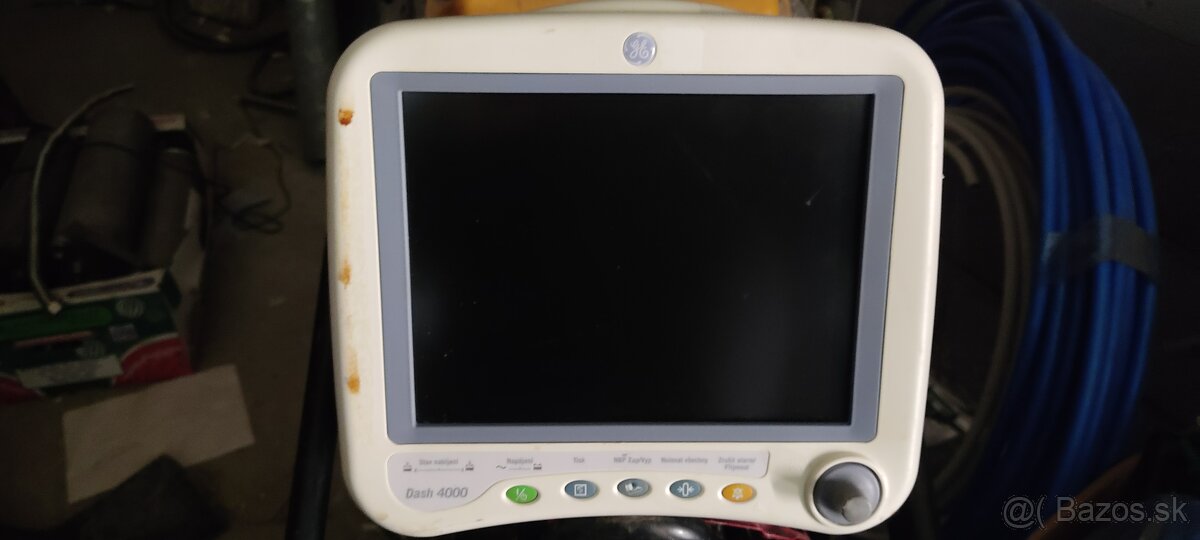 EKG monitor