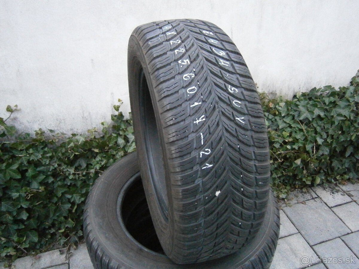 Predám 4x zimné pneu Nokian SUV 225/60 R17 103VXL