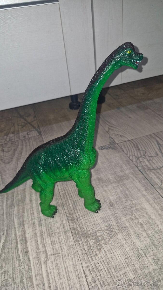 Dinosaury