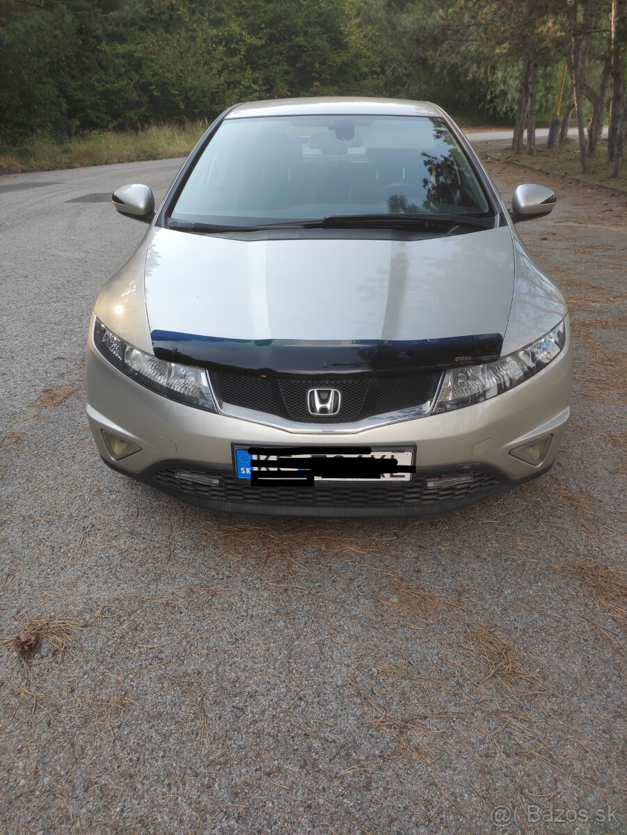 Honda Civic  2,2 i-ctdi