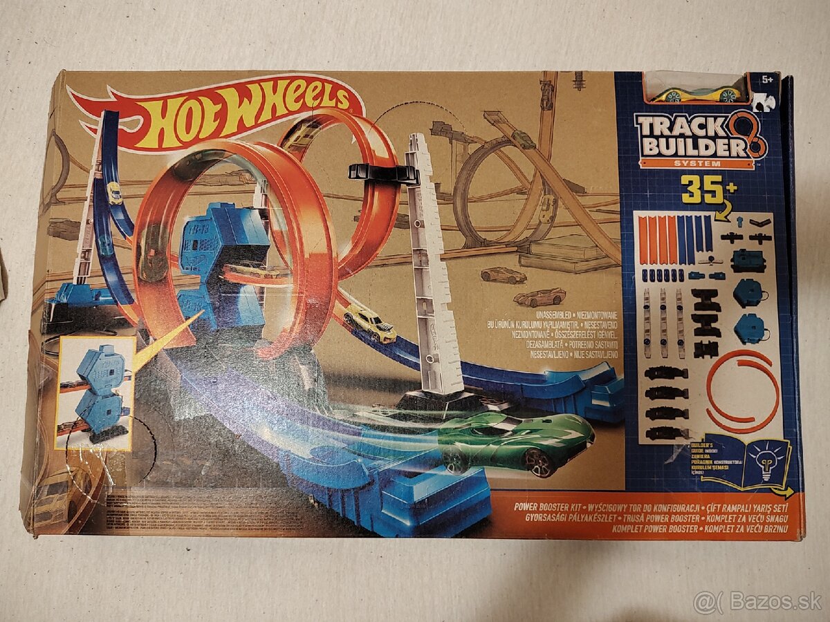 Hot wheels track builder system