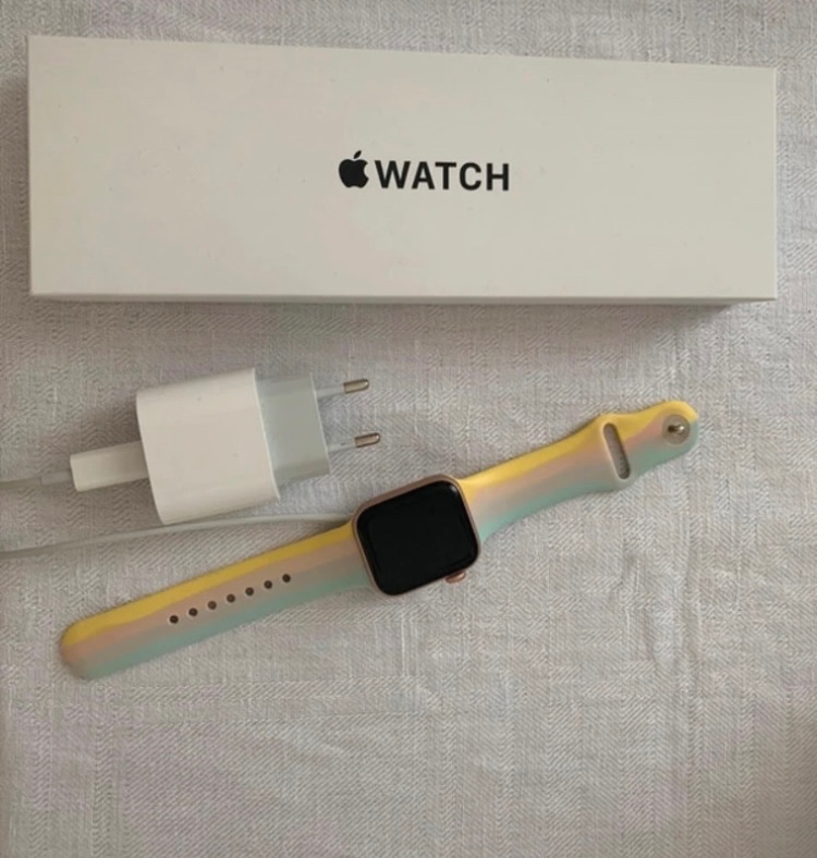 TRENDY APPLE WATCH HODINKY 40 mm SE + 2 NÁRAMKY