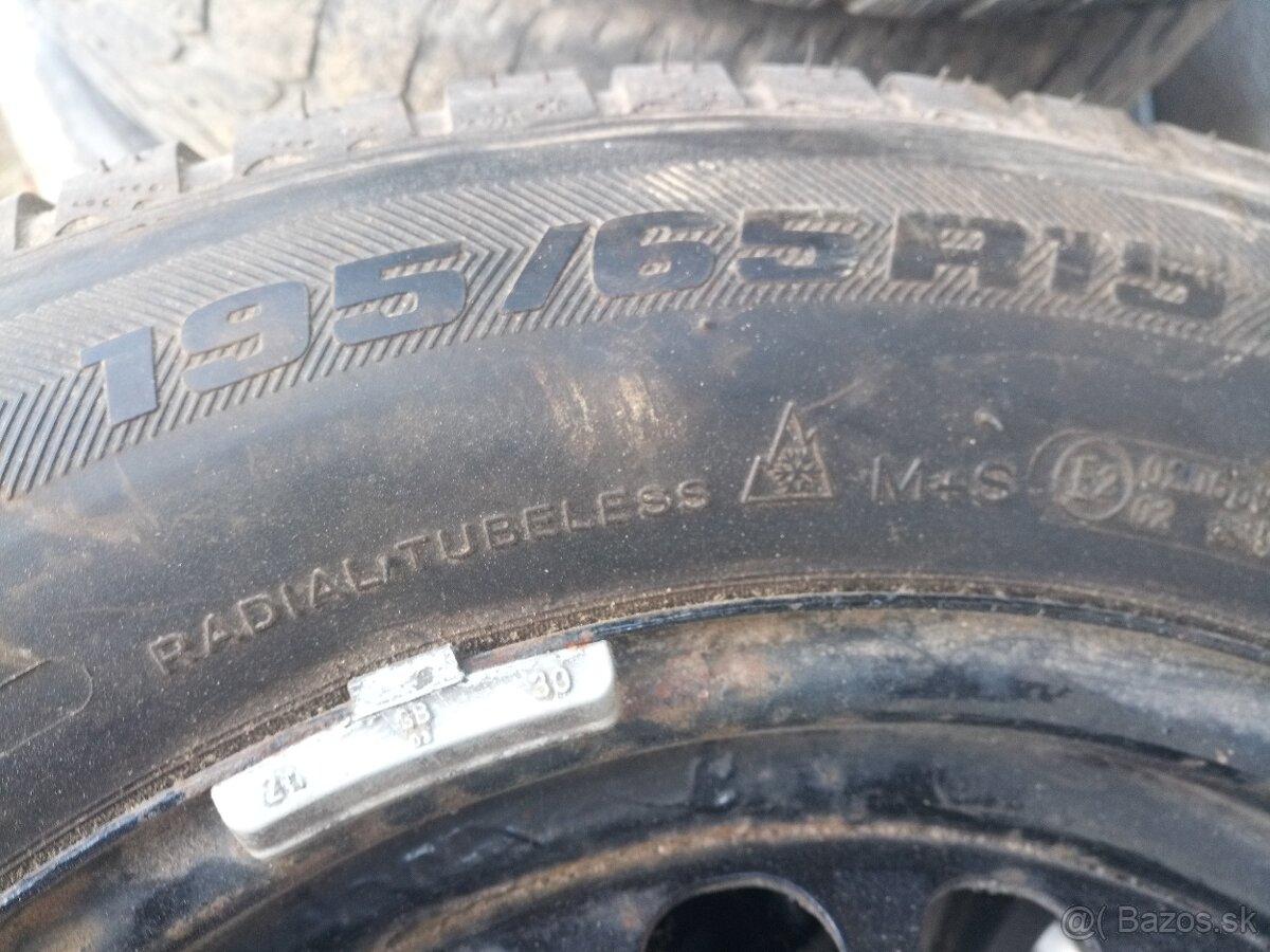 Predám pneumatiky 195/65 R15