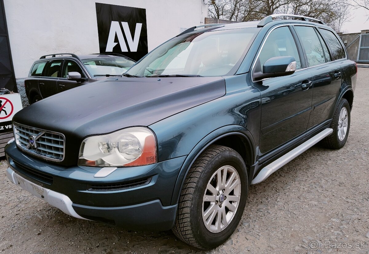 Volvo XC90 D5 136kw - Náhradní díly