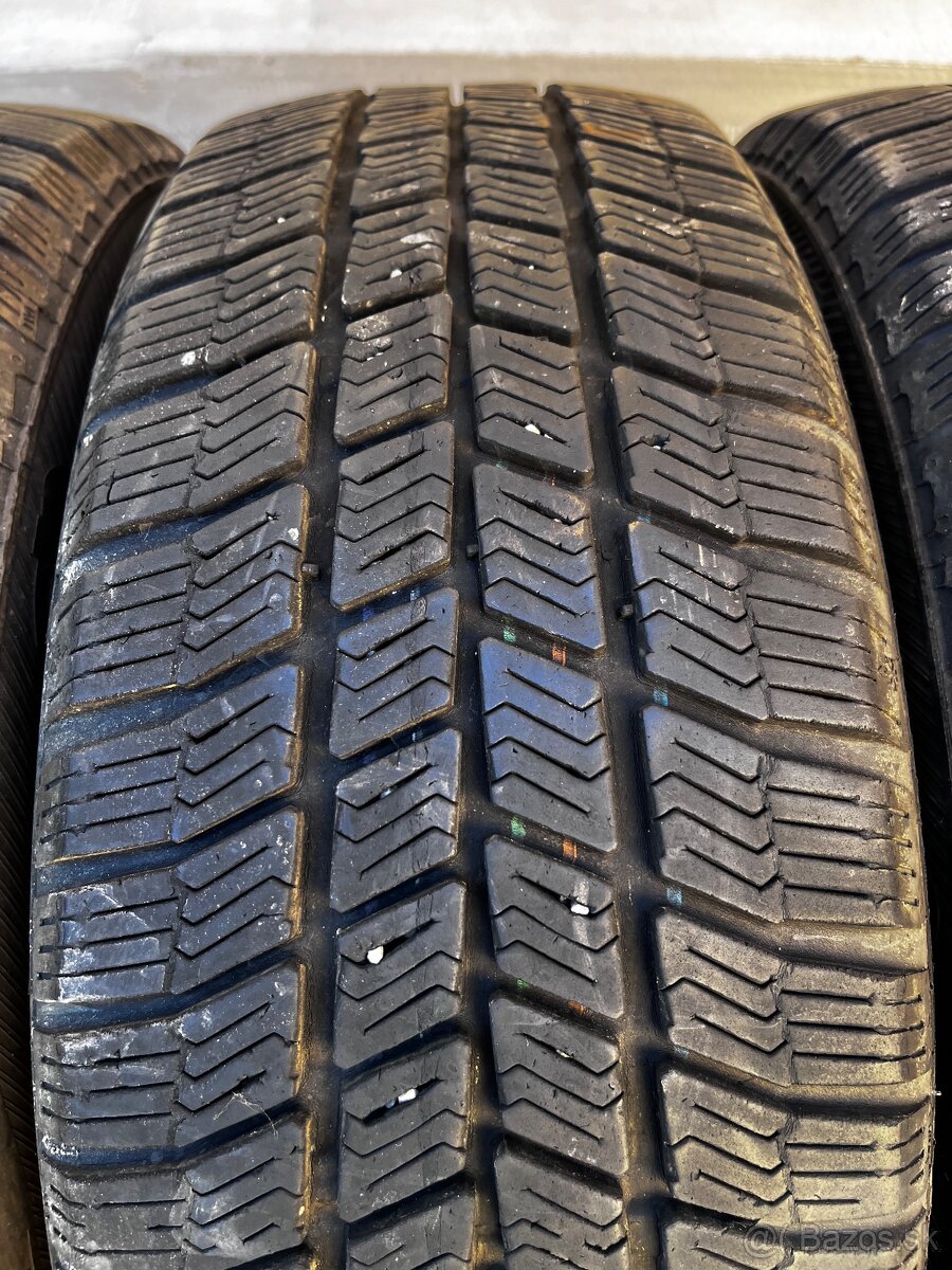 185/60R15 Barum