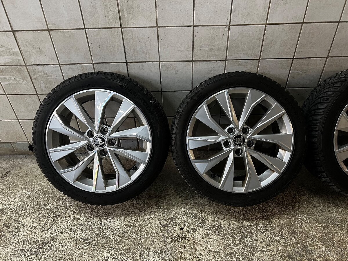 5x100 mm R16 Skoda 205/45 R16 zimne