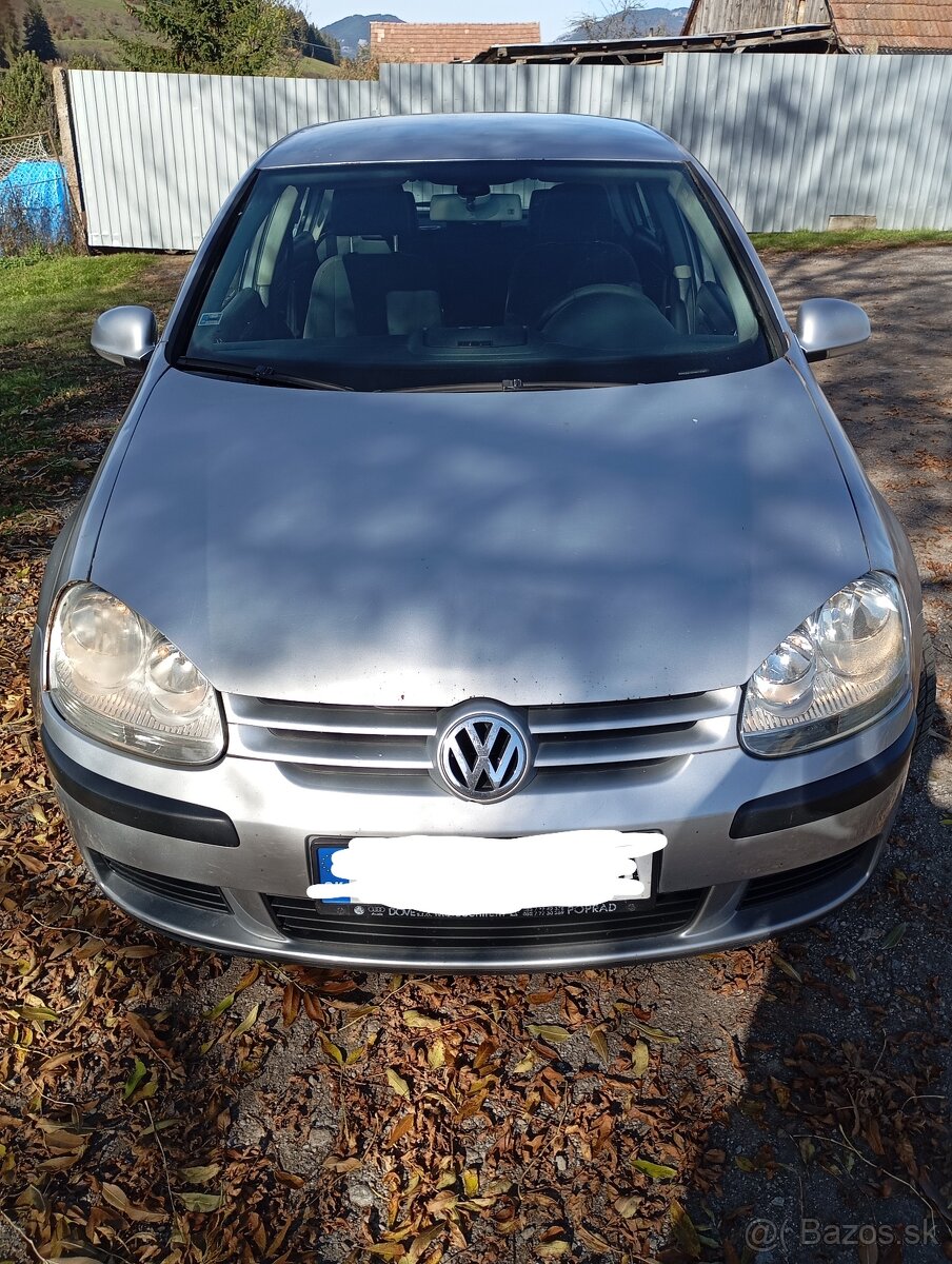 Predám Volkswagen golf 5