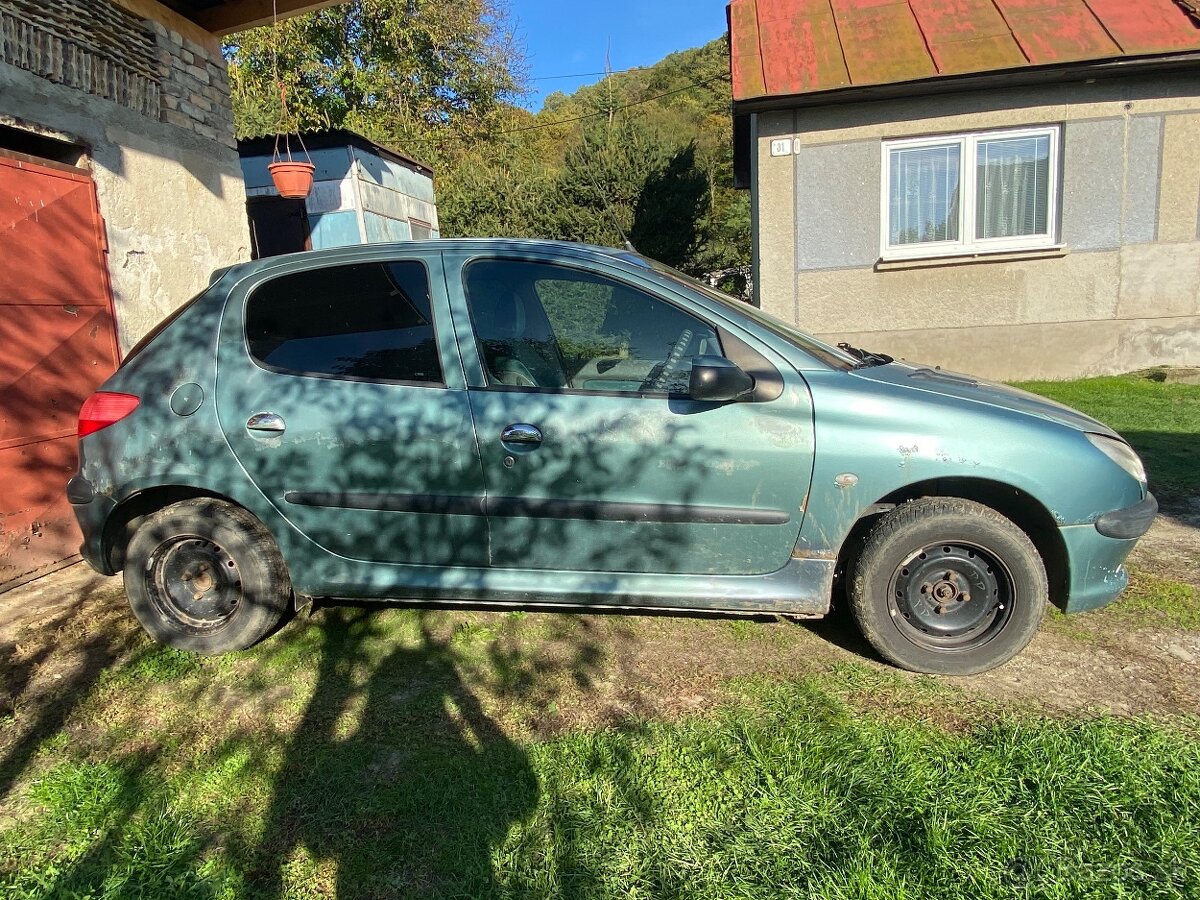 Peugeot 206