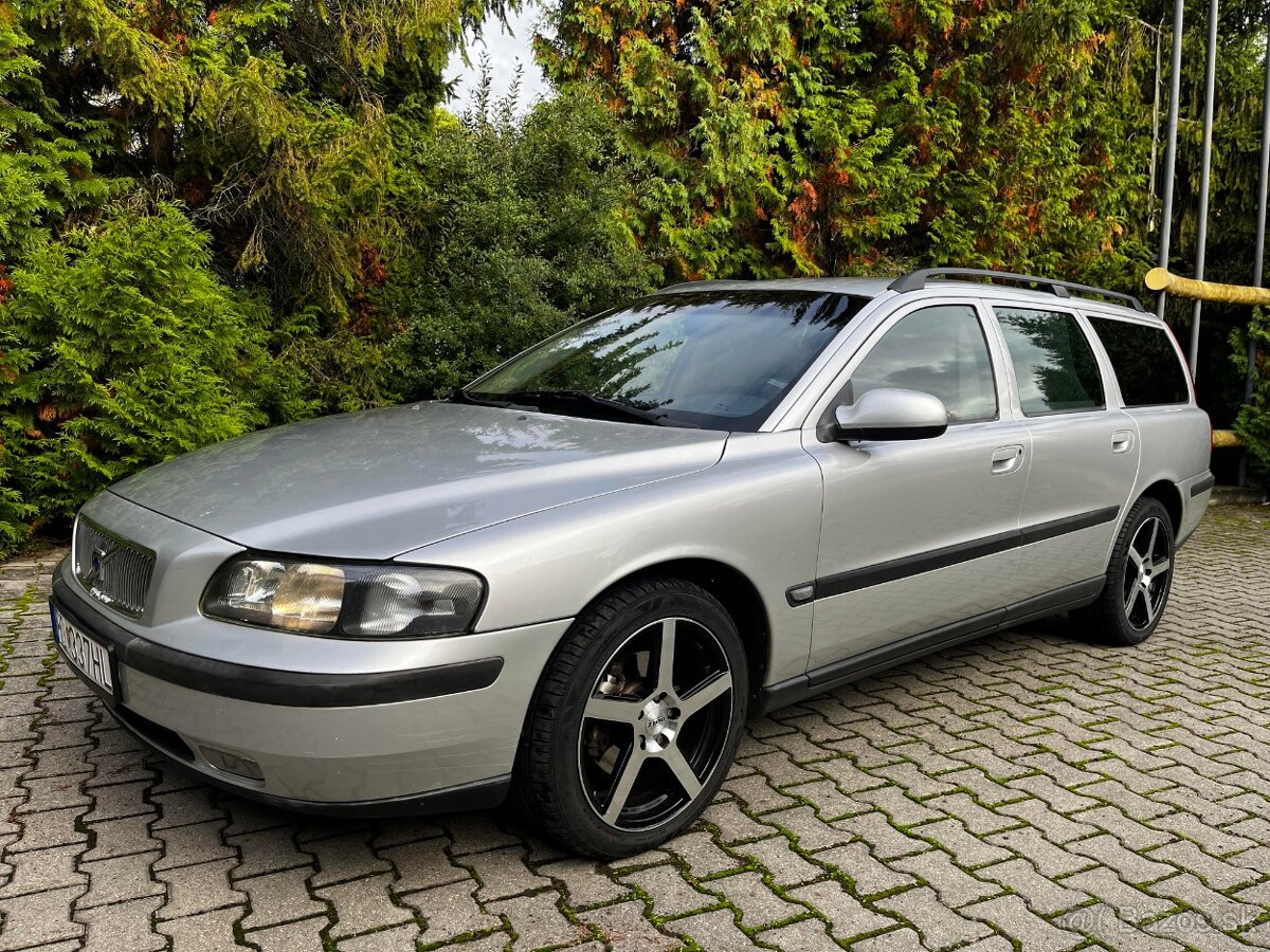 Volvo V70 D5 120KW 2002