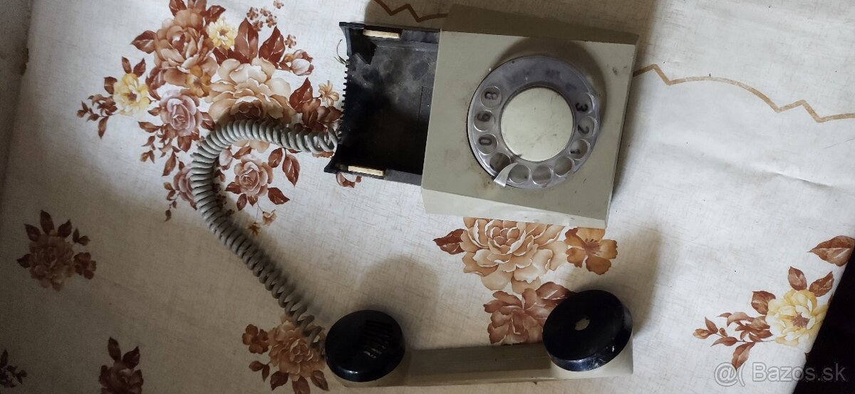 Telefon retro