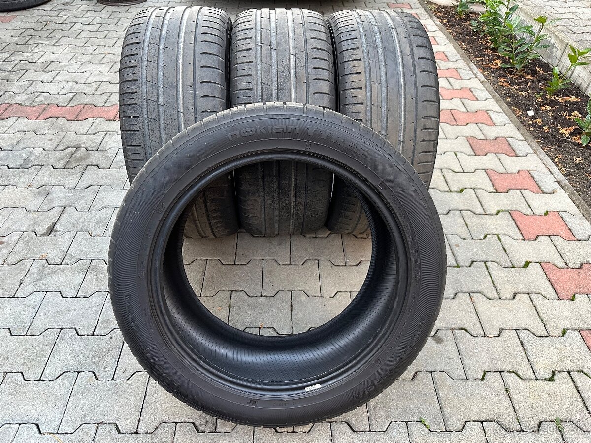 275/45 R20 Nokian Letne