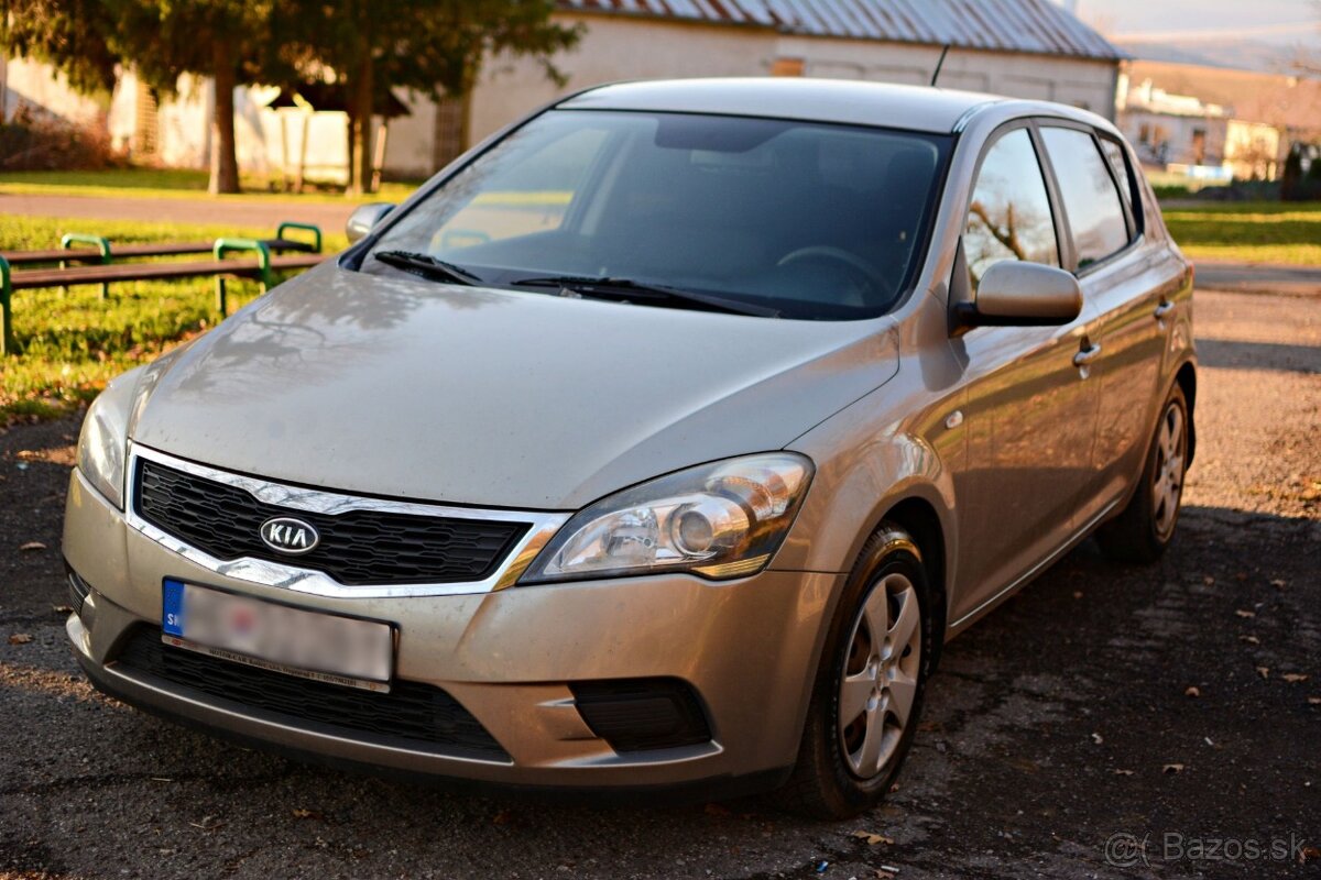 Kia ceed, rok 2010, 1,4benzín