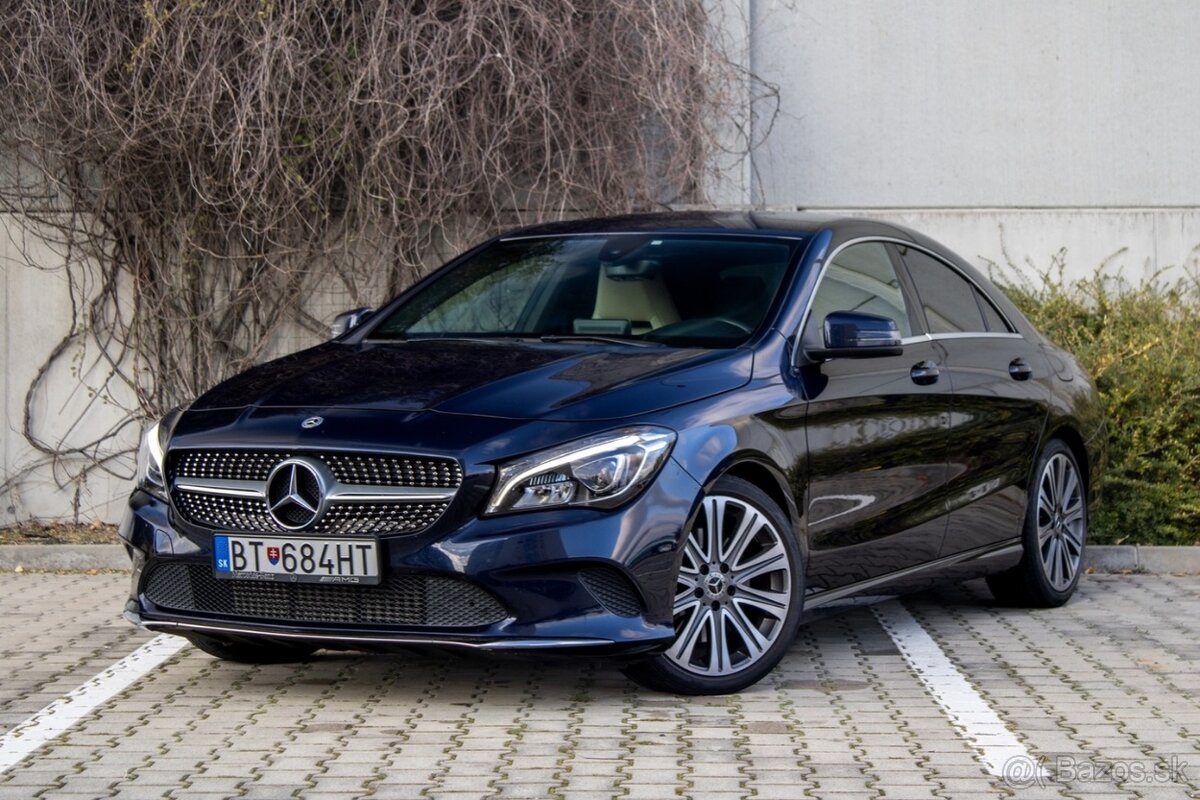 Mercedes-Benz CLA Kupé 250 AMG Line