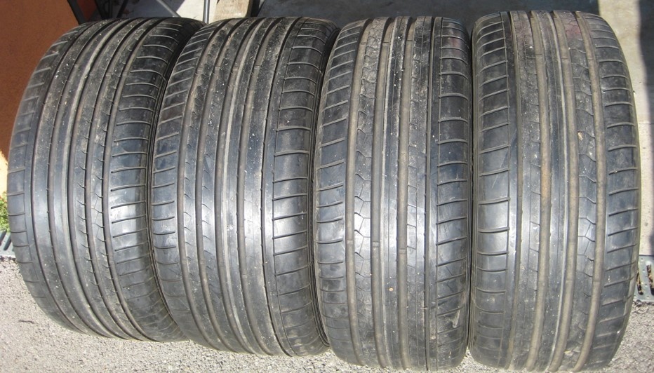 RUN FLAT 2x 245/45 R19 98Y a 2x 275/40 R19 101Y DUNLOP de6mm