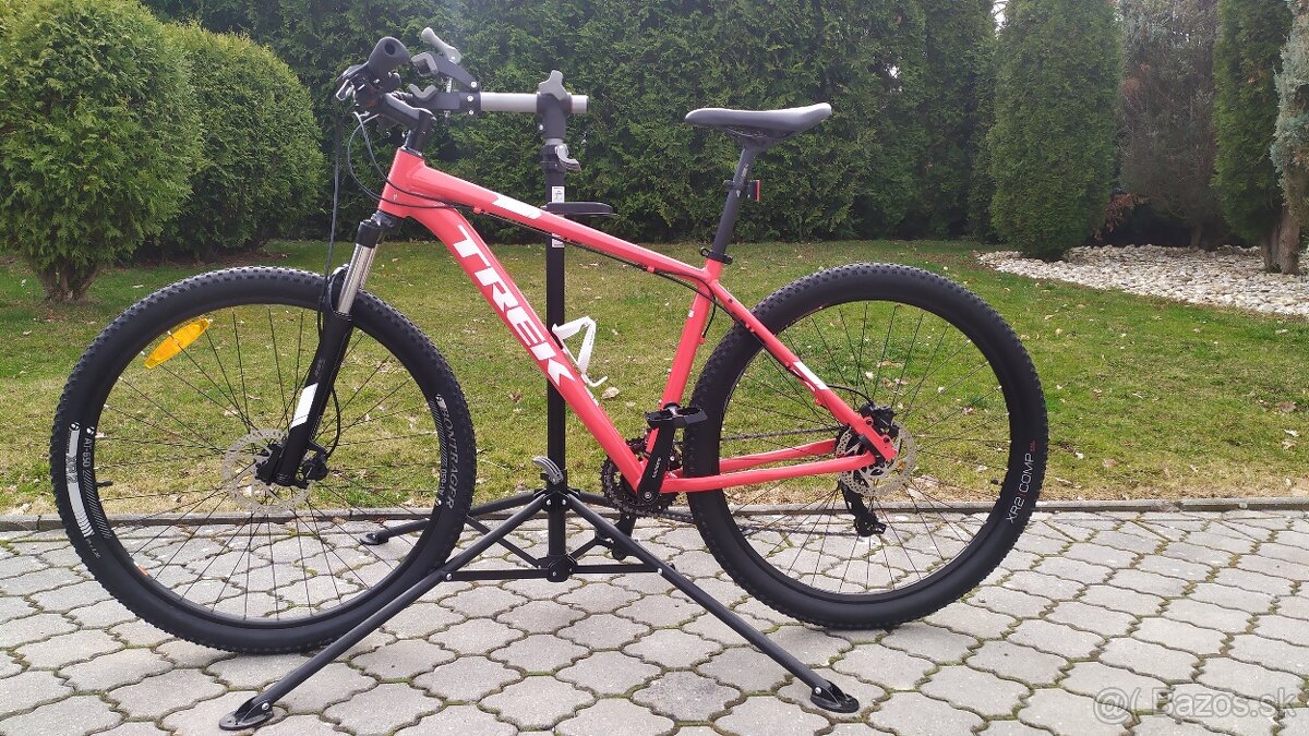 Predám horský bicykel Trek Marlin 6