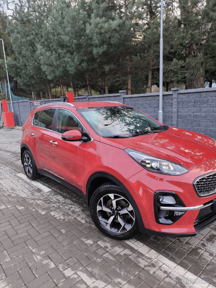 KIA Sportage 1.6 CRDI, 4 x 4 AWD, Platinum, mild hybrid