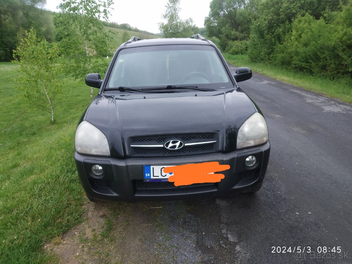 Hyundai Tucson diesel SUV 4x4 2l čierna farba