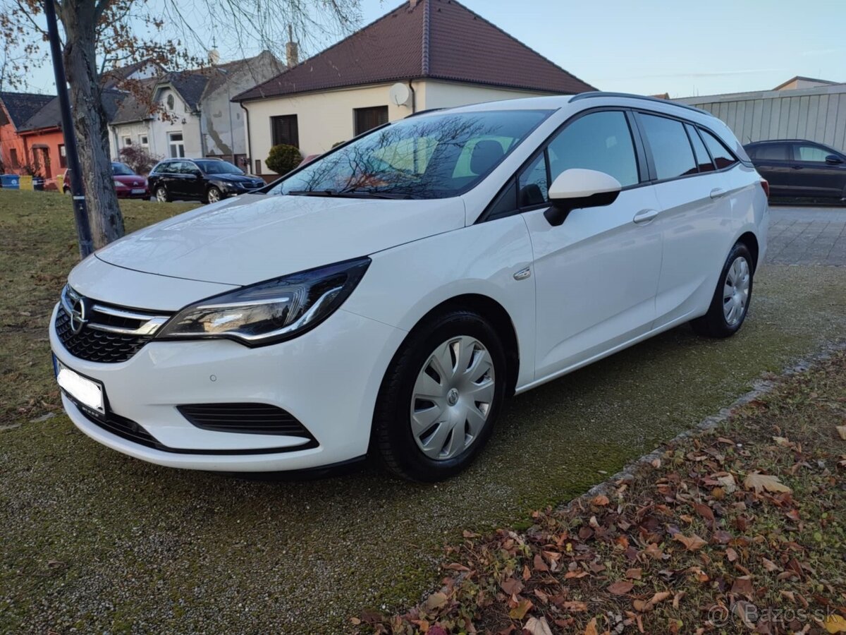 Opel Astra ST 1.6 CDTI 110k Enjoy 2019/11 114tis.km SK