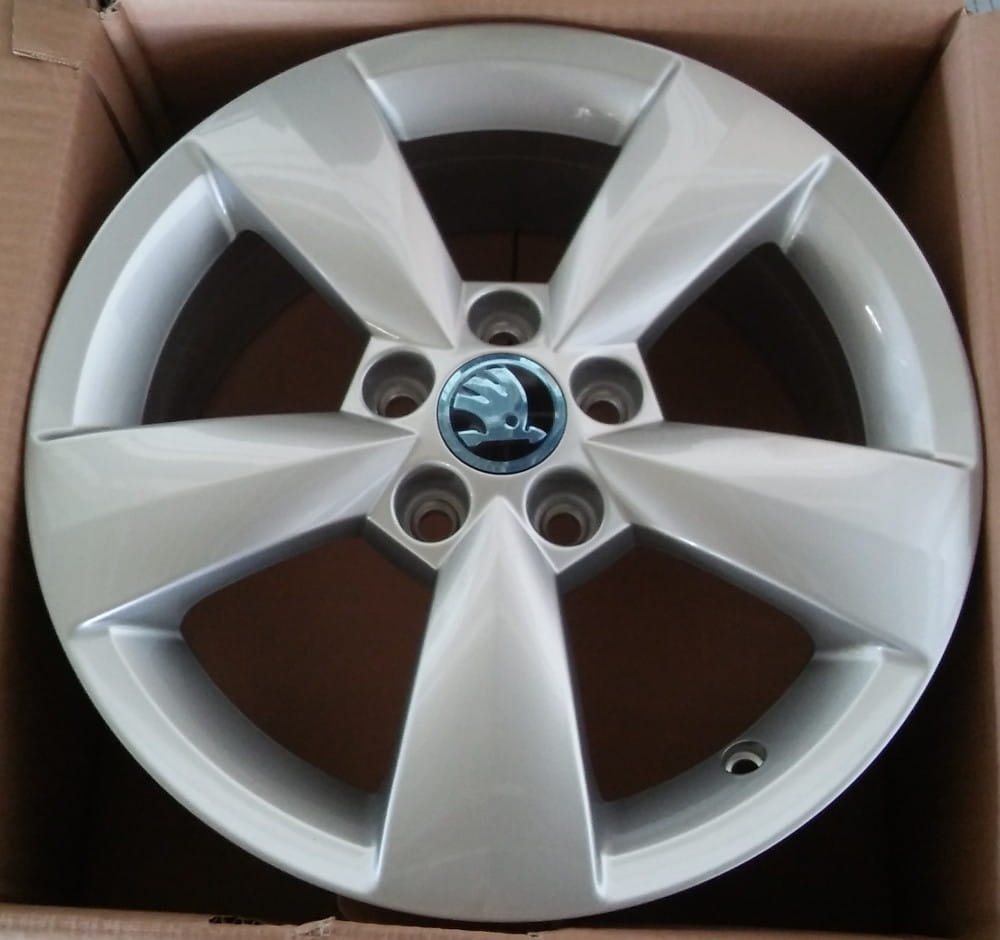 6.0Jx15 5x100 ET38 - NOVÉ disky original ŠKODA model CARME