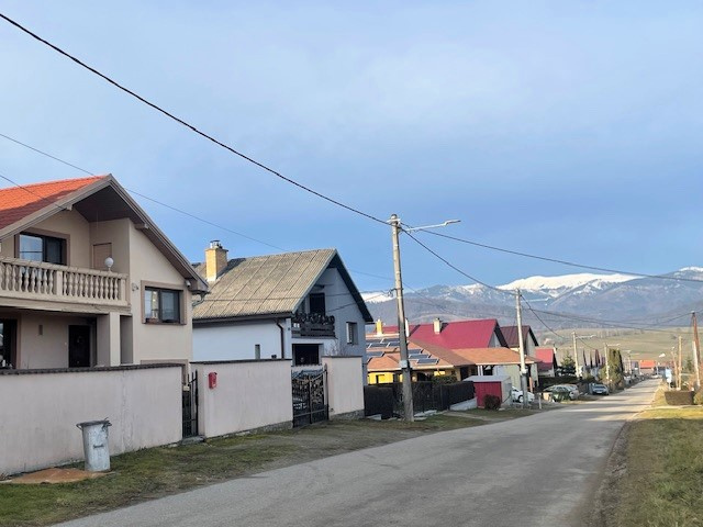 ZNÍŽENÁ CENA Krásny RD+bazén v Brezne-Podkoreňová