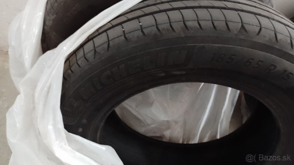 Letné pneu- Michelin Primacy 4 - 185/65/ R 15.