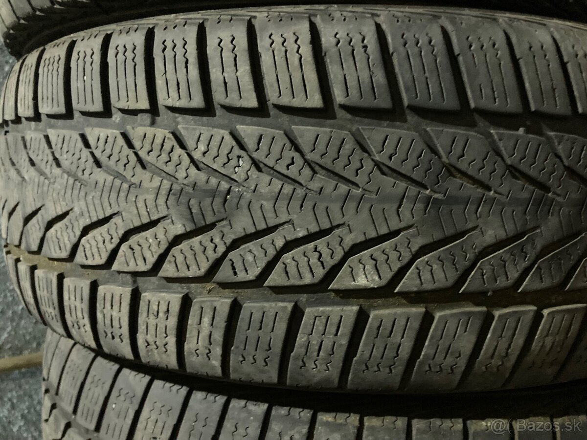 205/55R16 zimne