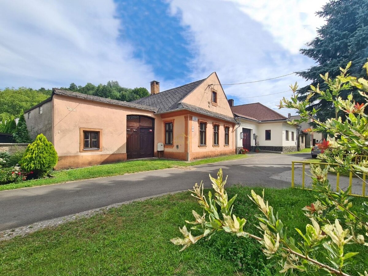 Murovaná CHALUPA / DOM s veľkou záhradou 2443m² Medzev-Grunt