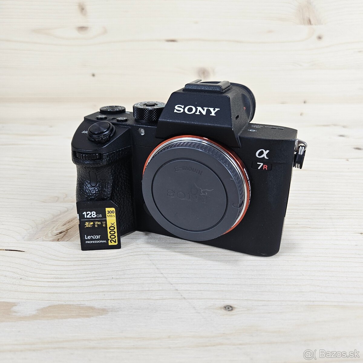 Sony A7R III – Ako nový, iba 2000 fotiek