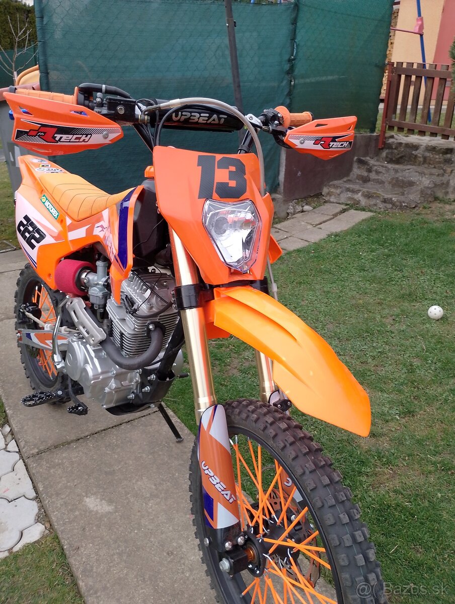 Pitbike Upbeat 250