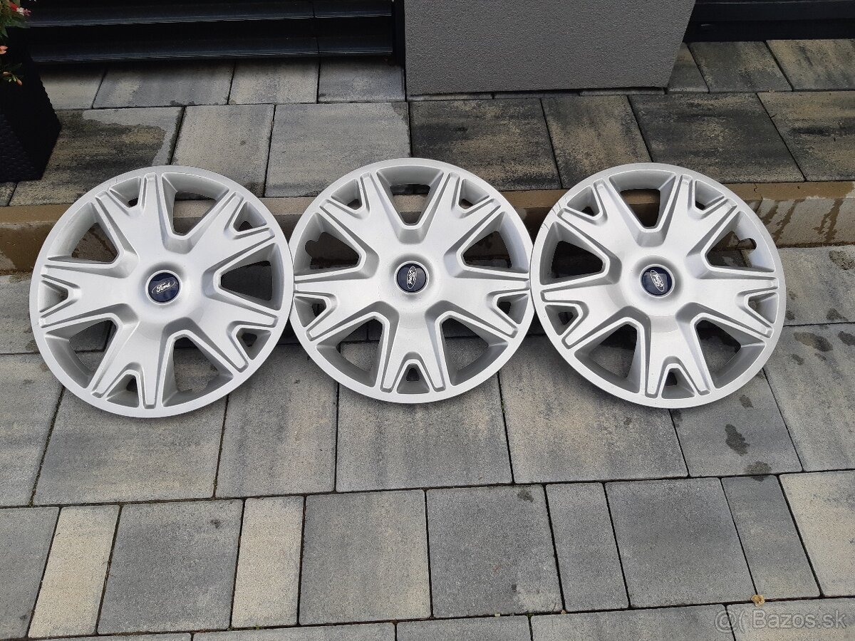 Puklice 17" Ford Kuga MK2