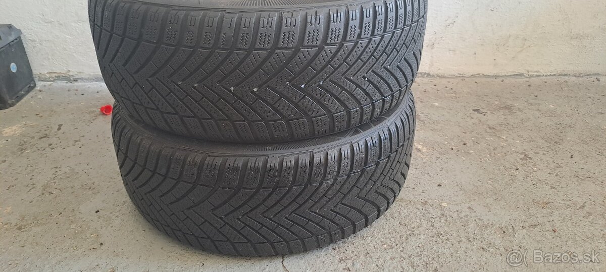 195/50 r15 zimne pneumatiky Vredestein