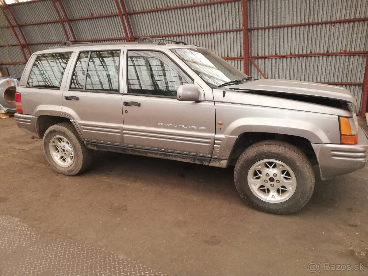 Na predaj Jeep grand cherokee