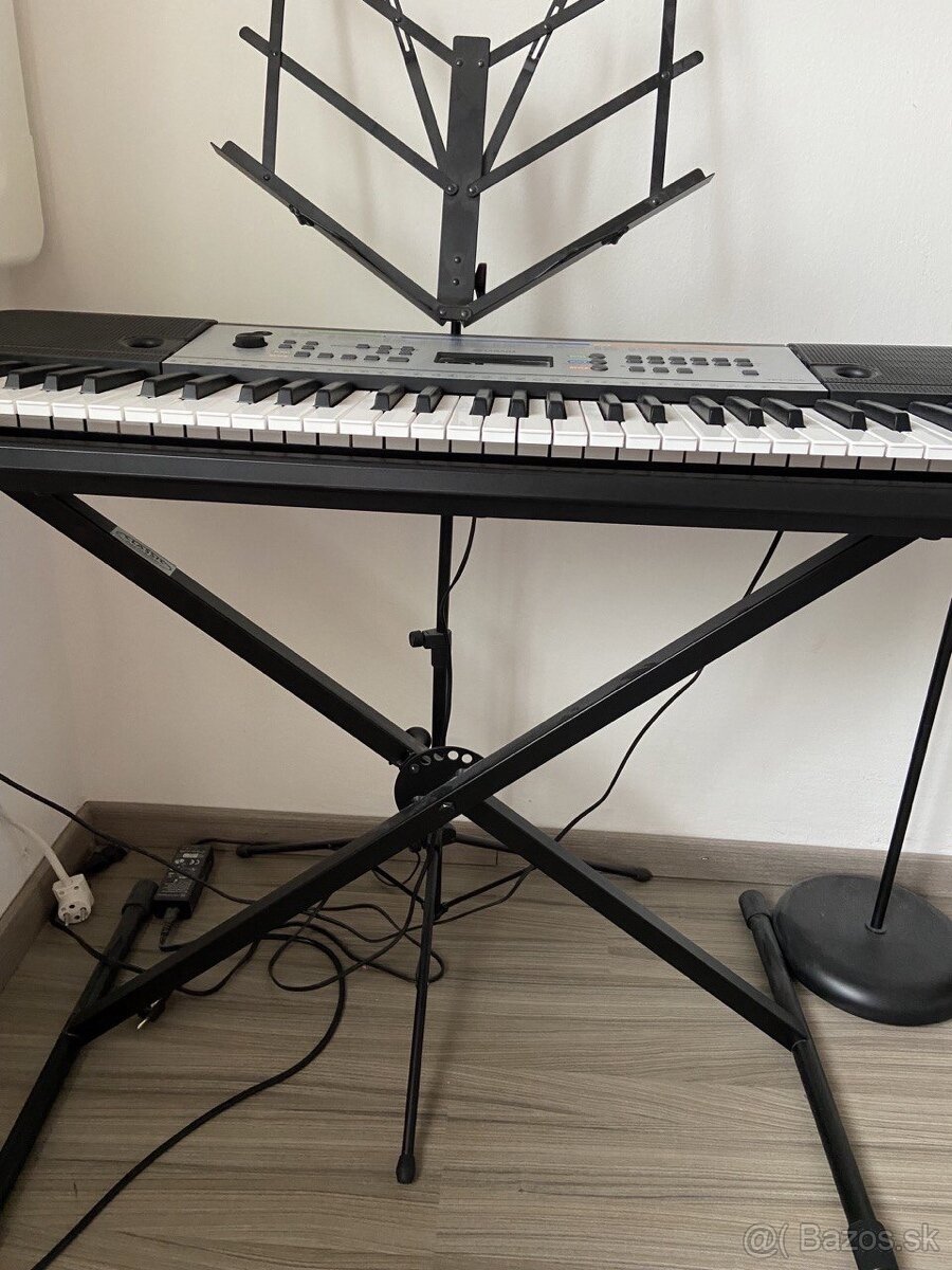 Yamaha ypt-255