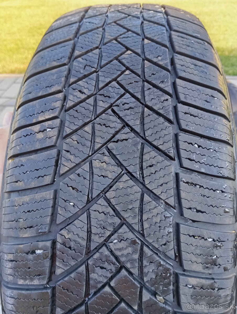 zimné pneu Matador Nordica,rozmer 225/60 R17 V XL