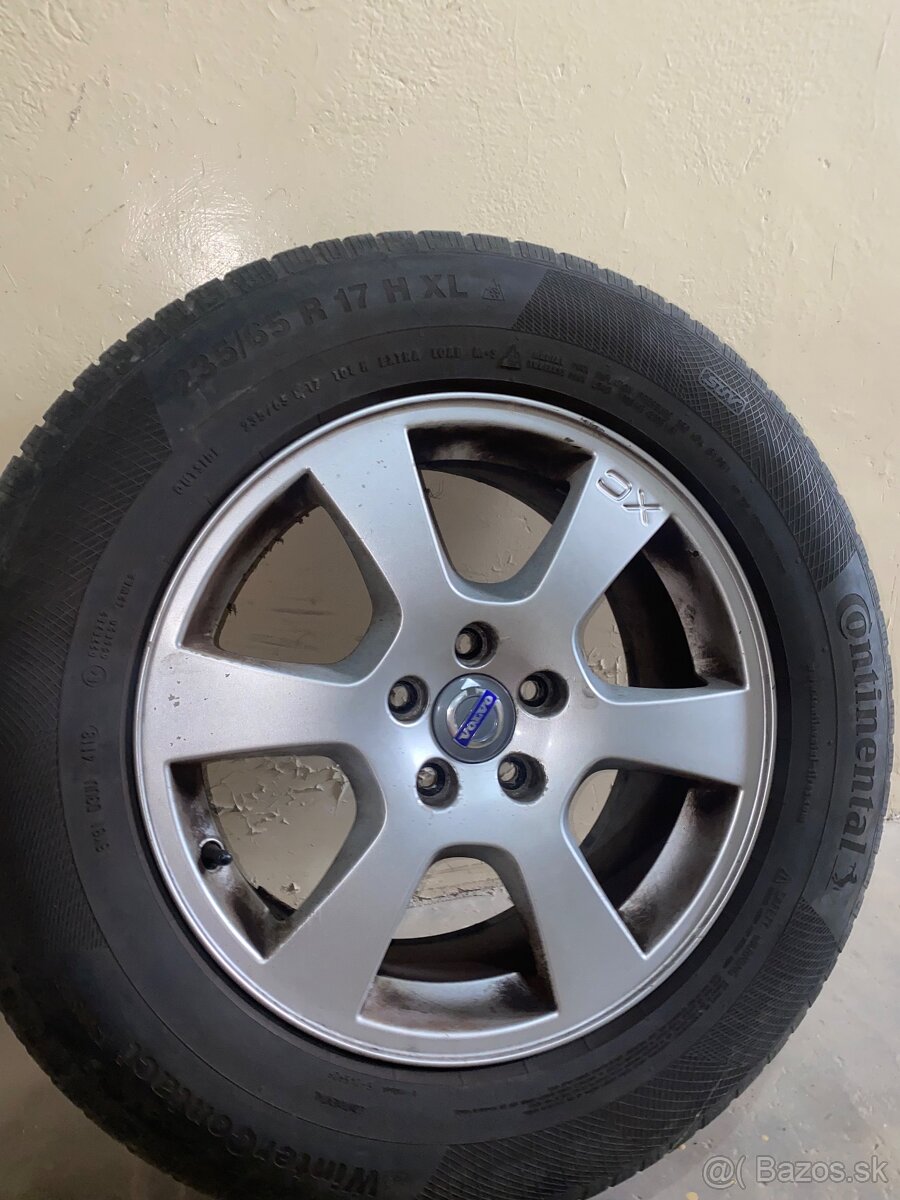 235/65 R 17 H XL